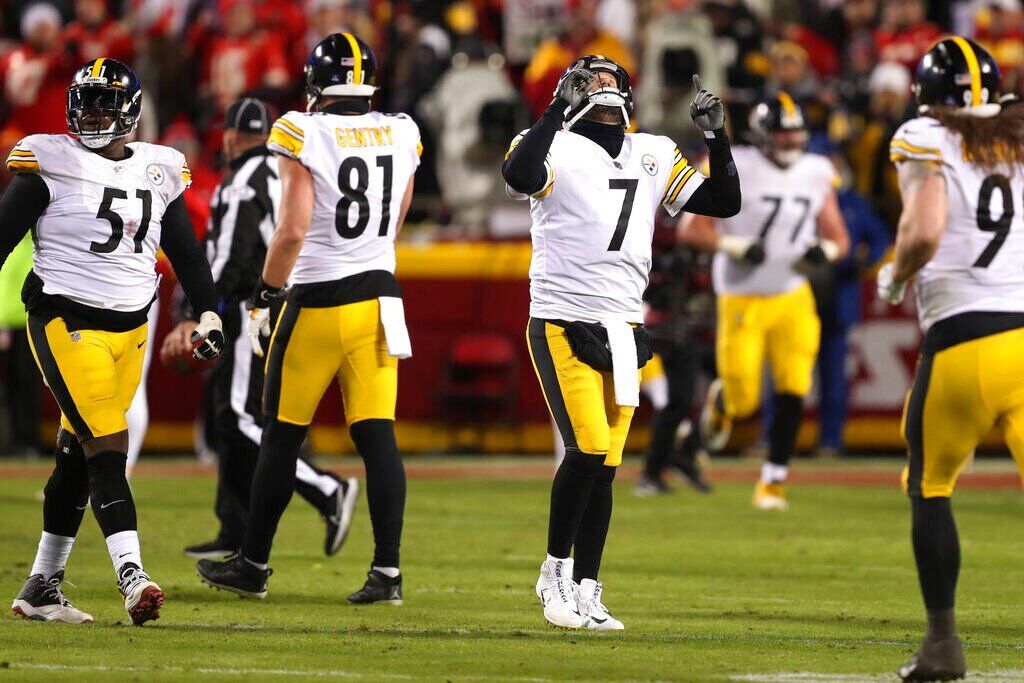 Steelers Chiefs Football